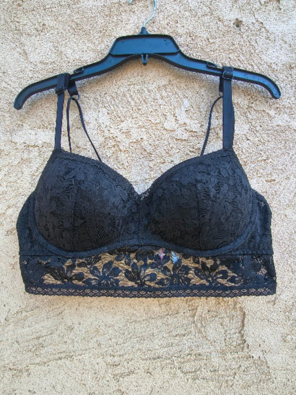 Pink Victoria's Secret Lace Bralette Push Up Black Lace Size L/G Wire Free